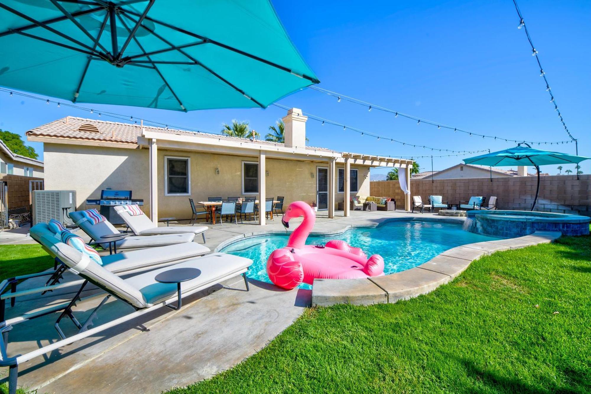 Casa Desert Muse With Heated Pool Spa Firepit Mini Golf And Games Indio Ngoại thất bức ảnh
