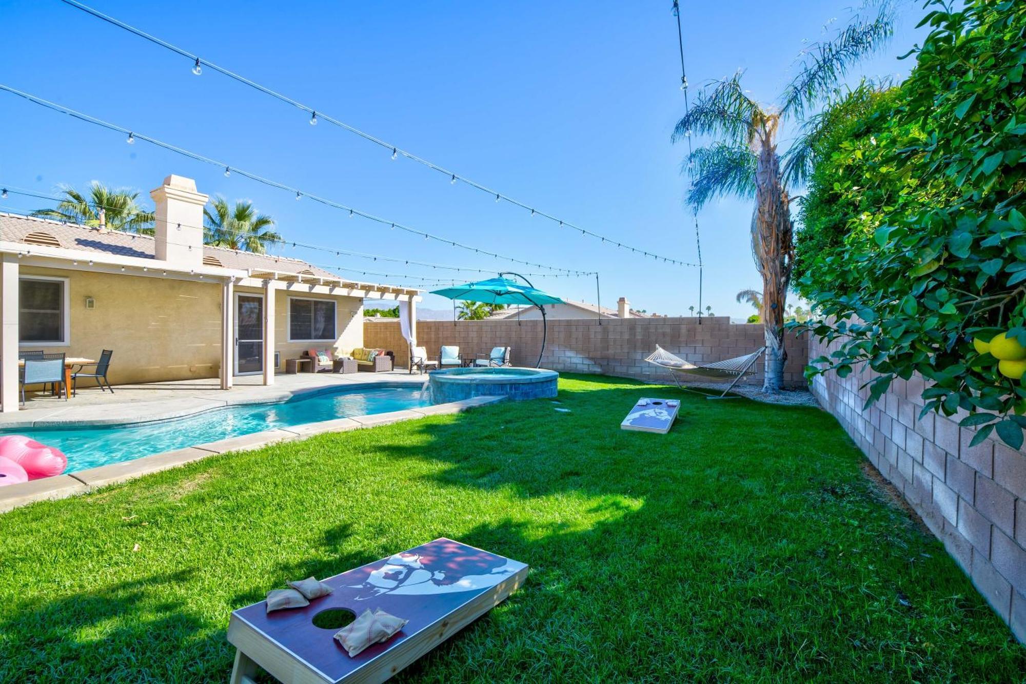 Casa Desert Muse With Heated Pool Spa Firepit Mini Golf And Games Indio Ngoại thất bức ảnh